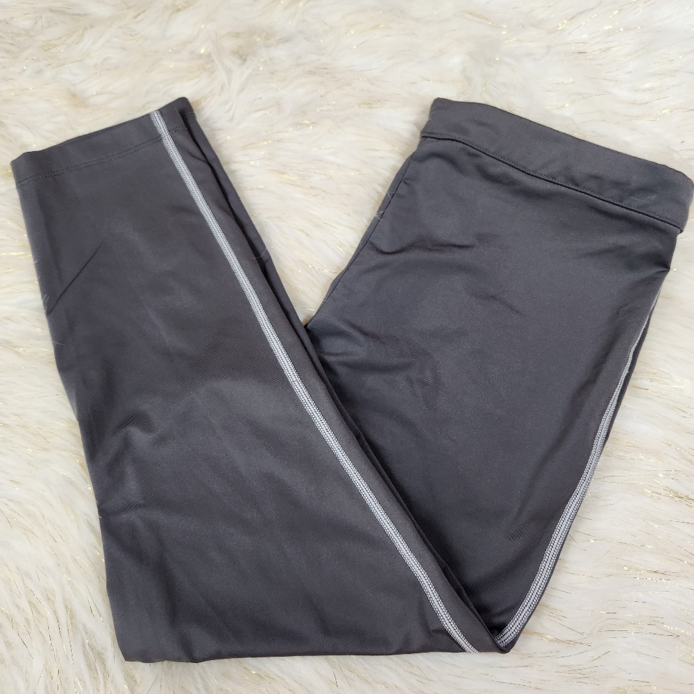 Nike Golf Tour Performance Dri Fit Capri Leggings